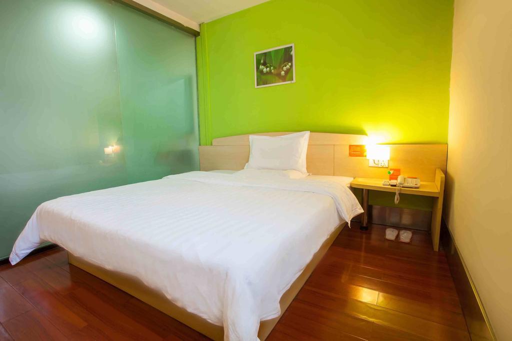 7Days Inn Foshan Dongfang Square Walmart Стая снимка