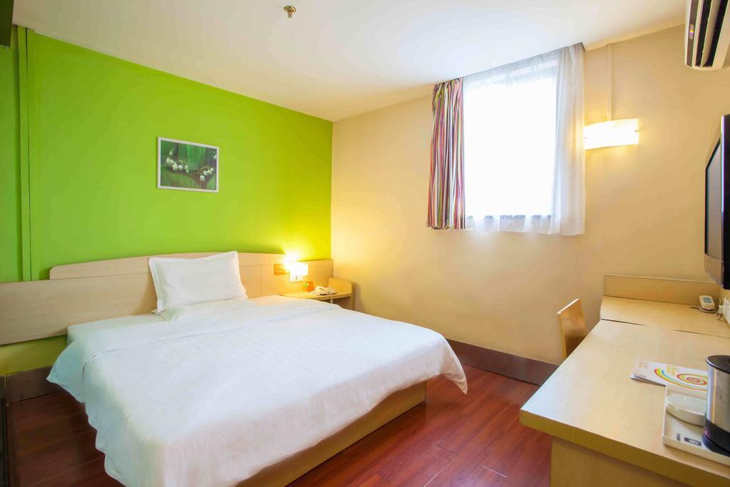 7Days Inn Foshan Dongfang Square Walmart Стая снимка